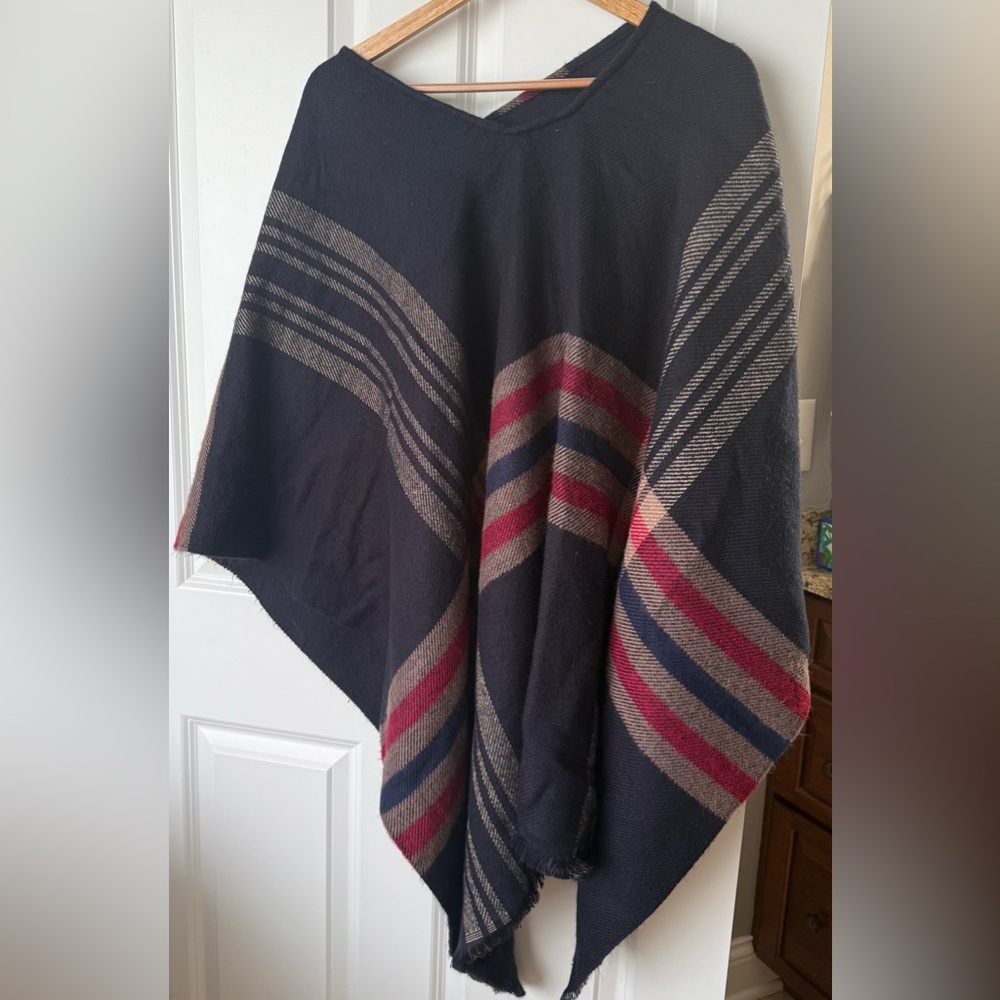 2 Chic Cape with Button Closure - Picture 8 of 11